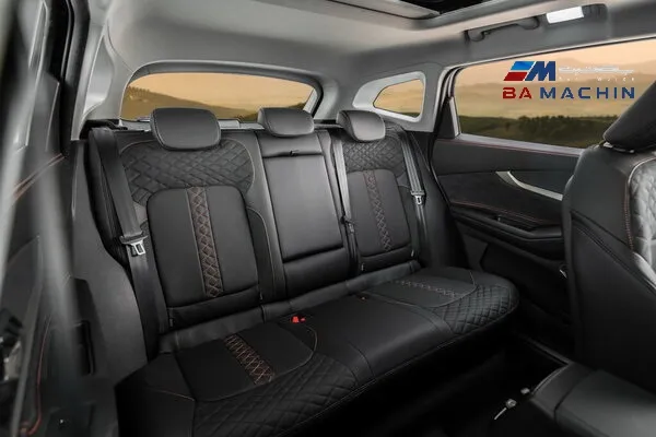 صندلی های عقب راحت اکستریم با زیر آرنجی و طراحی آرگونومیک