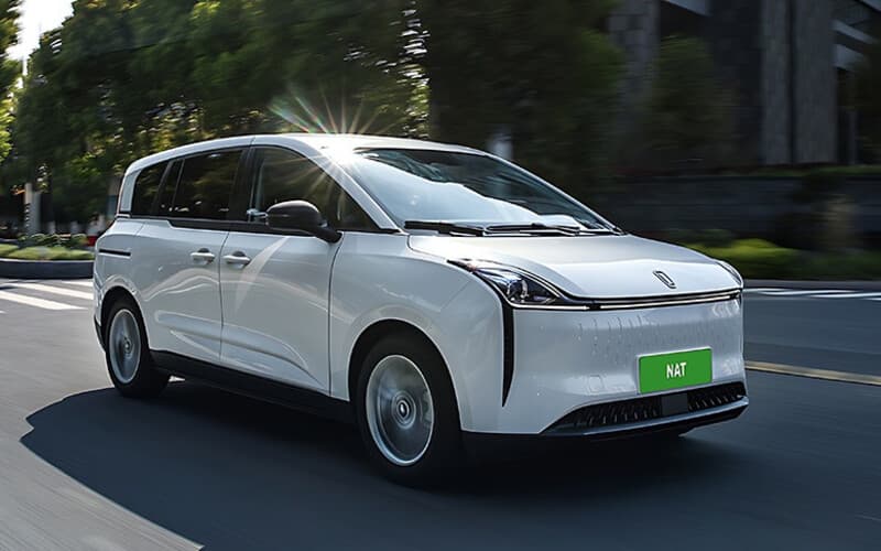 طرح فروش نقدی و اقساطی خودروی برقی بستیونFAW ایران خودرو-بهمن 1403