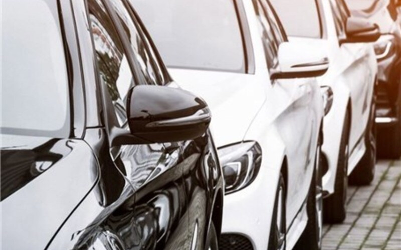 رونمایی از تاکسی های هیبریدی و برقی در کیش-اسفند ماه 1403