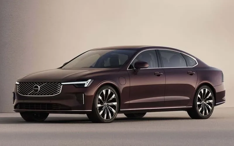 اعلام قیمت خودروهای وارداتی ولوو برای جانبازان در سامانه یکپارچه- خرداد 1404