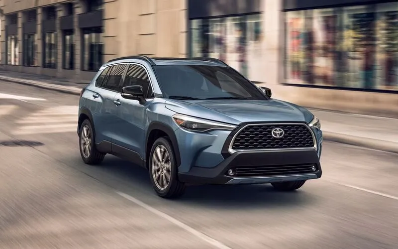 قیمت جدید تویوتا کرولا کراس نگین تندیس الماس- خرداد 1404